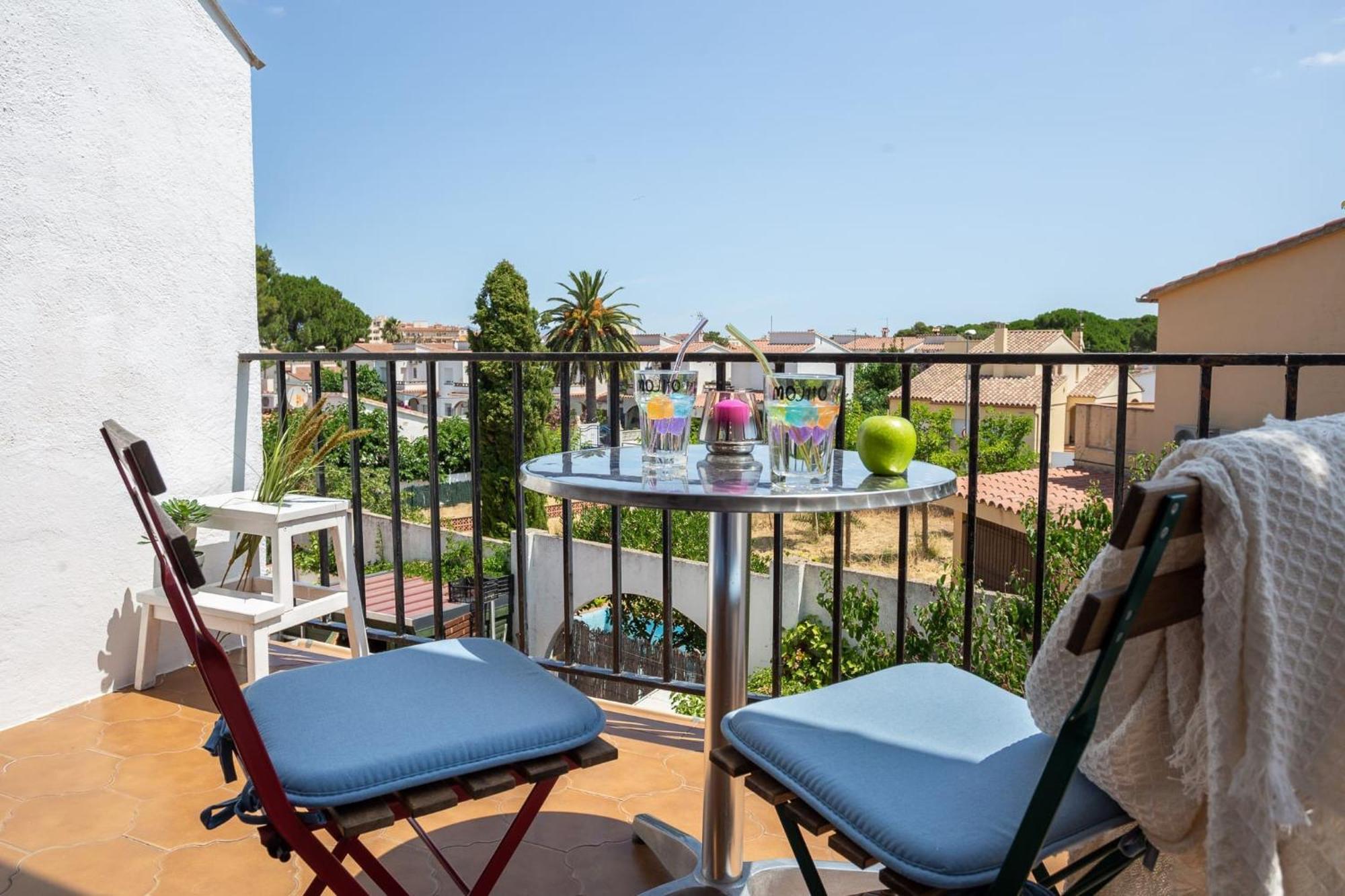 Estudio Mojito L'Escala Exterior photo